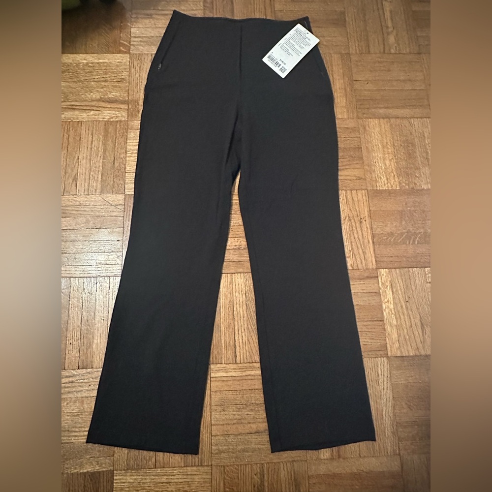 Lululemon Highrise Pull on Pants sz4 NWT
